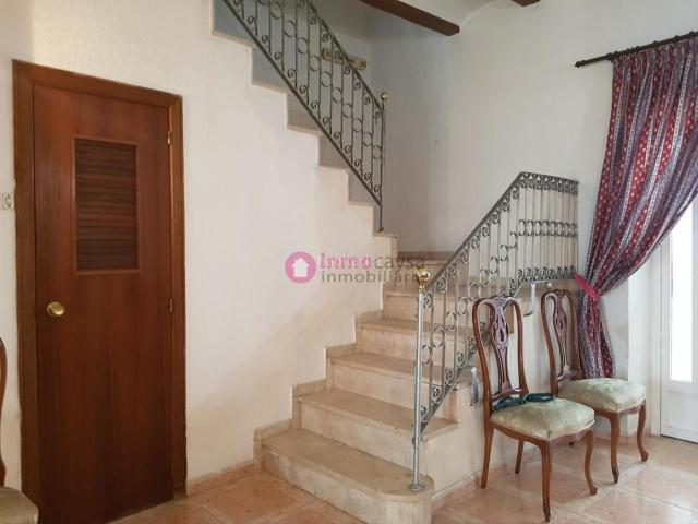 Casa en venta en Xàtiva. Casa venta Xàtiva con patio. Casas.