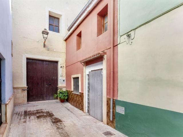 Casa en venta en Xàtiva. Chalet adosado en Xàtiva. Casas.