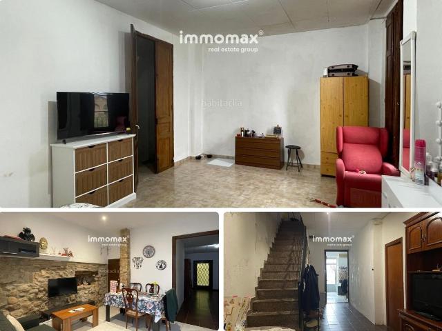 Casa en venta en Xerta. Casa en venta en el centro de Xerta con jardin. Casas.