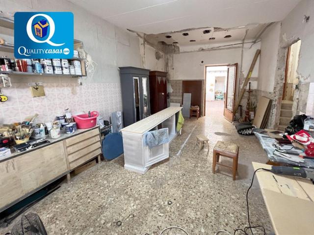 Casa en venta en Xixona. Casa en venta en JijonaXixona, 4 dormitorios. Casas.