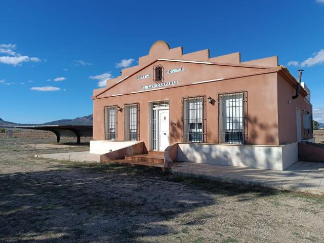 Casa en venta en Yecla. Casas.