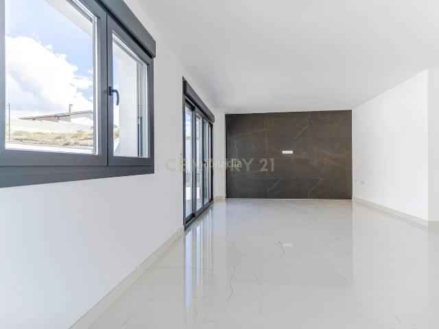 Casa en venta en Zubia La, Altos de la Zubia. Casas Zubia.
