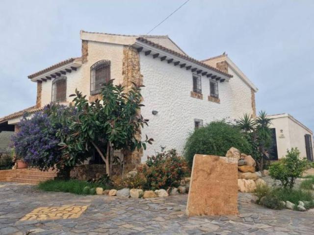 Casa en Venta en Zurgena
