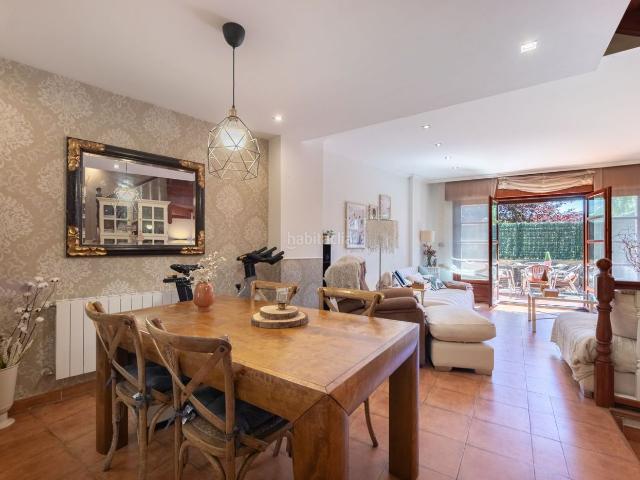 Casa en venta en Zalla. Casa en venta en Zalla, 5 dormitorios. Casas.