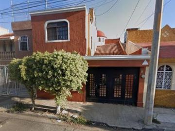 CASA EN VENTA EN ZAMORA DE HIDALGO, MICHOACAN