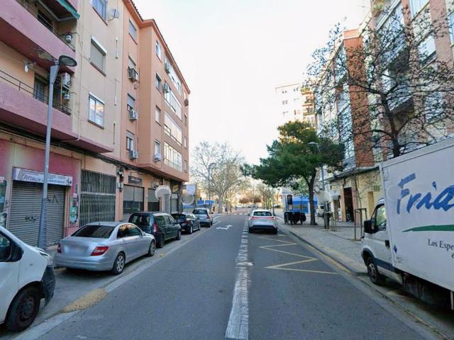 Casa en venta en Zaragoza, Las Fuentes. Casas.