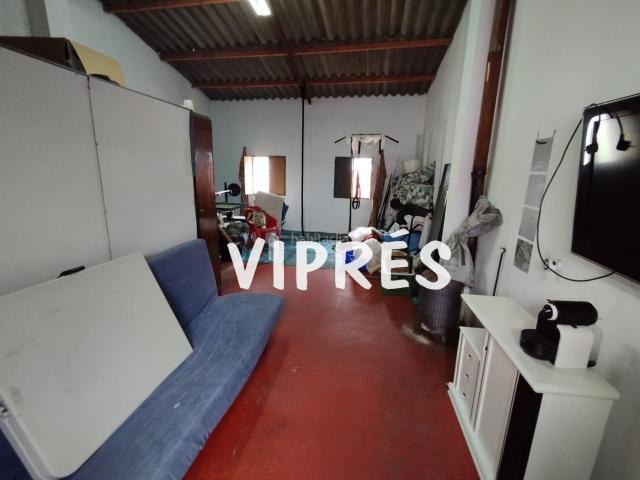 Casa en venta en Zarza La. Venta de Casa en Zona AbadíasSe vende casa muy económica para reformarla a su gusto! Ubicada en zona de servicios, cerca de Ronda. Casas Zarza.
