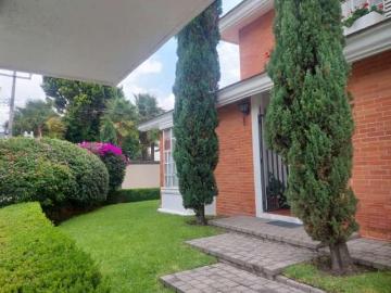CASA EN RENTA O VENTA, EN ZAVALETA