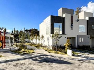 Casa en venta en Zinacantepec, Fraccionamiento Ara Arona Residencial