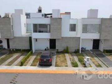 Casa en VENTA en Zinacantepec a 10 mins del tren suburbano