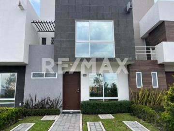 Casa en Venta en Zinacantepec, cada en condominio en venta en Residencial Arona