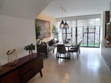 Casa en venta en Zirándaro