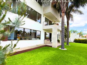 Casa en Venta en Zona Esmeralda Atizapan de Zaragoza Estado de Mexico