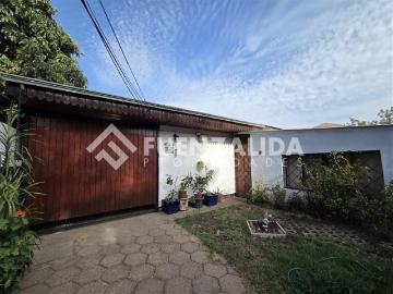 Casa en Venta en Ñuñoa 4 dormitorios 2 baños