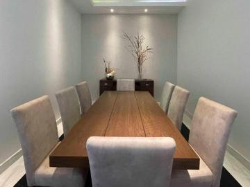 Casa en venta entre dos lagos del campo de golf ejecutivo en Bosque Real