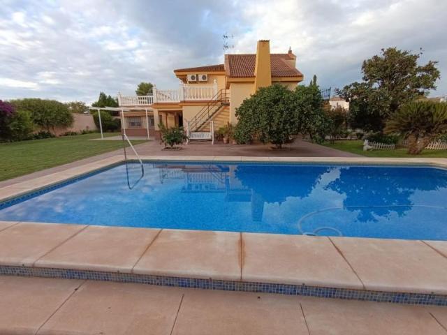 Casa en venta Espartinas