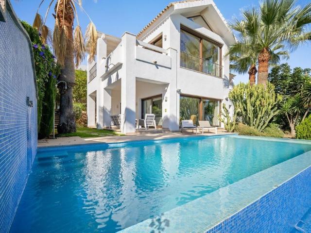 Casa en venta Estepona, Andalucía