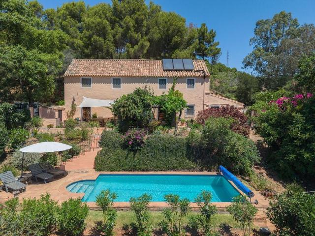 Casa en venta Estepona, España