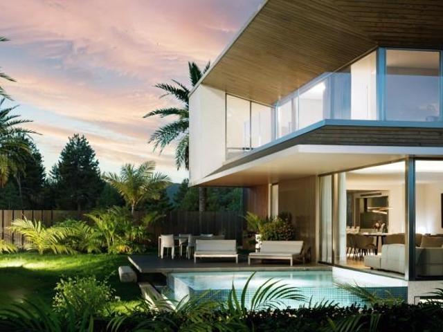 Casa en venta Estepona