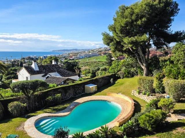 Casa en venta Estepona