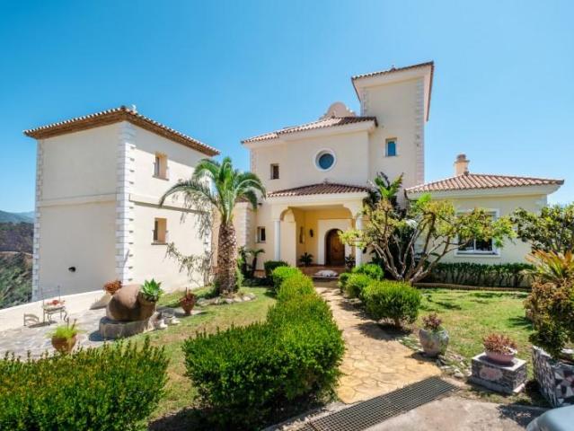 Casa en venta Estepona