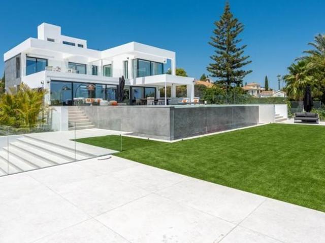Casa en venta Estepona