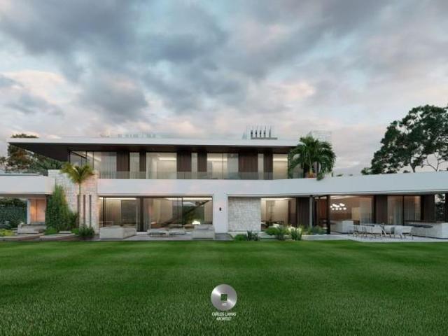Casa en venta Estepona