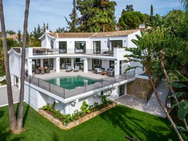 Casa en venta Estepona