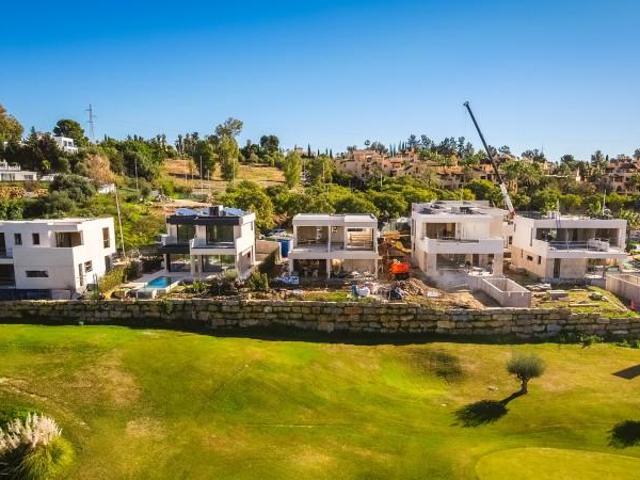 Casa en venta Estepona