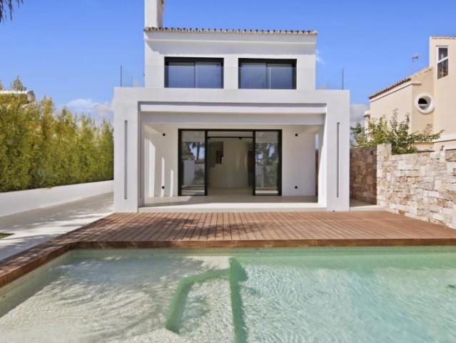 Casa en venta Estepona