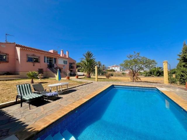 Casa en venta Estepona