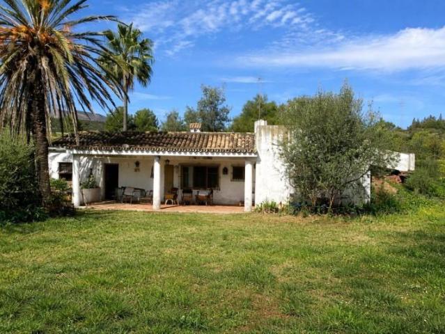 Casa en venta Estepona