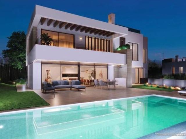Casa en venta Estepona