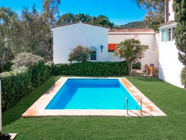 Casa en venta Estepona