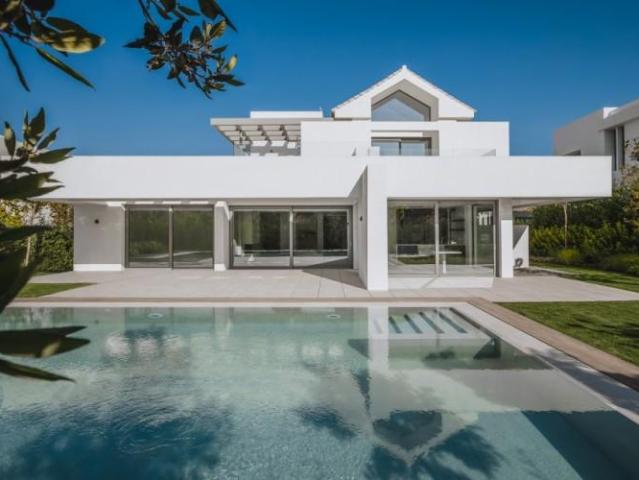 Casa en venta Estepona