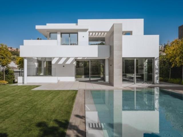 Casa en venta Estepona