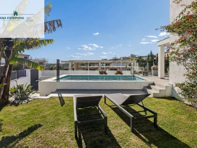 Casa en venta Estepona
