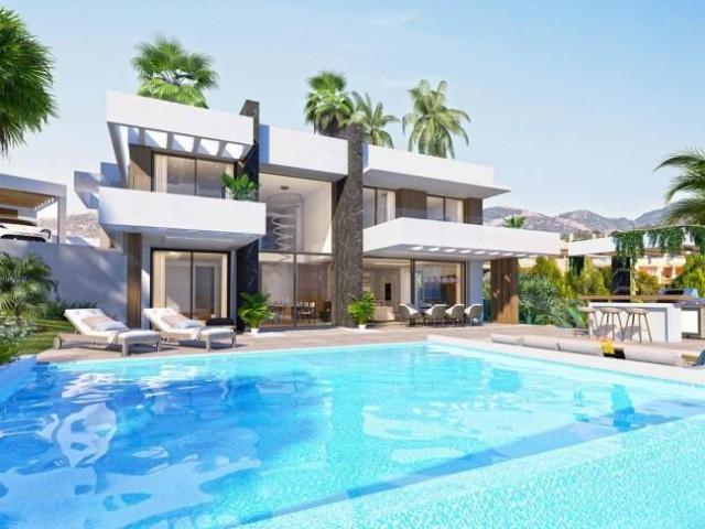 Casa en venta Estepona