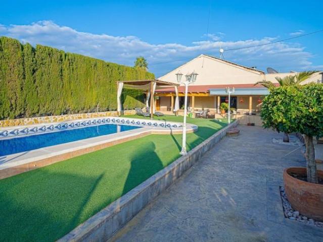 Casa en venta Formentera del Segura