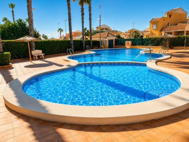 Casa en venta Formentera del Segura