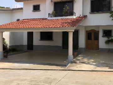 Casa en Venta Fracc Cipreses Villahermosa