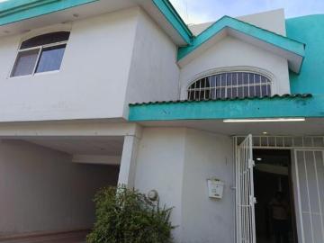 Casa en VENTA FRACC LOS CIPRESES