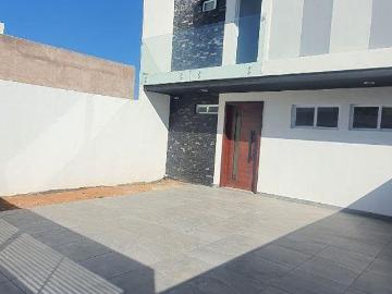 CASA EN VENTA FRACC. PUERTA NORTE