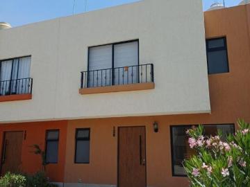CASA EN VENTA FRACC. PUNTA MIXE