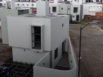 CASA EN VENTA FRACC PRIVADO