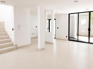 CASA EN VENTA FRACC. PRIVADA VICTORIA