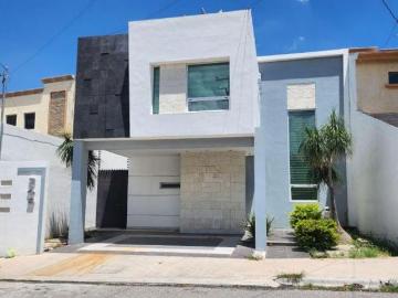 CASA EN VENTA, FRACC. RESIDENCIAL LOS REALES, SALTILLO, COAH. A SOLO 5 MIN DE LA UANE