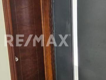 Casa en venta Fraccionamiento Valle Florido Cercana al super Fco. Villa 4