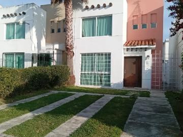 Casa en Venta Fraccionamiento Bonanza a 10 minutos del puente de Metepec