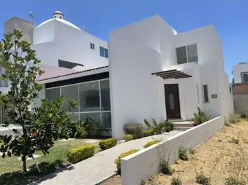 CASA EN VENTA FRACCIONAMIENTO CLAUSTROS DEL RIO SAN JUAN DEL RIO QUERETARO